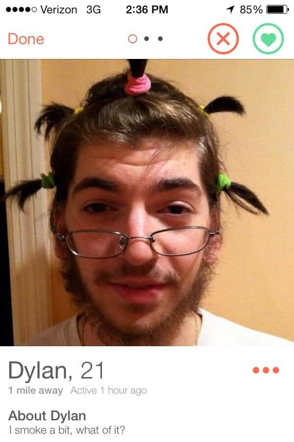 Weird things with photos on profiles on tinder